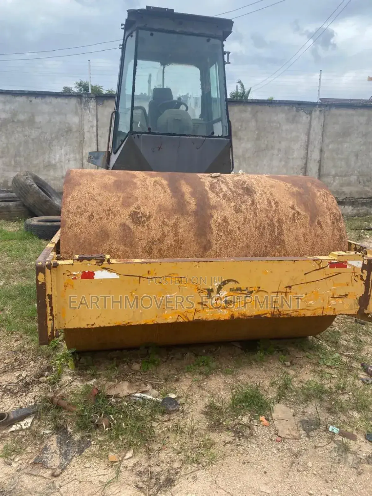 Roller Compactor (Smooth, Sheep's Foot, Pedestrian and Pneumatic)