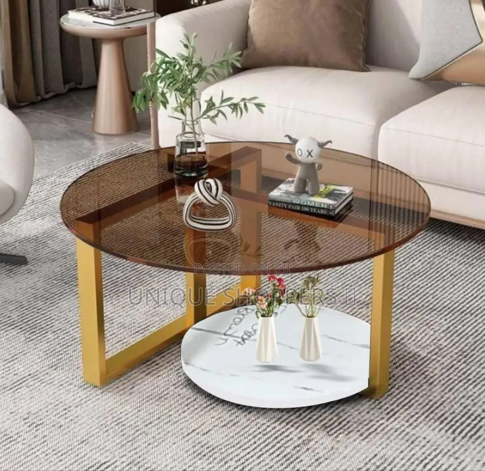 Minimalist Space Centerpiece Coffee Table
Diameter:80cm
Tempererd