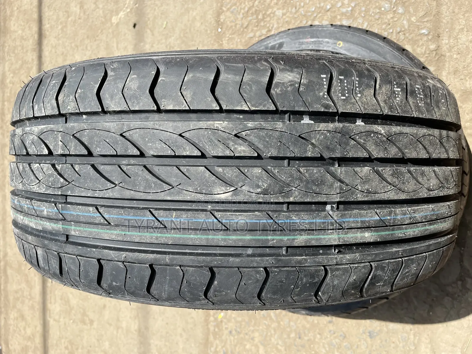 255/40r20 Joyroad Tires Brand New