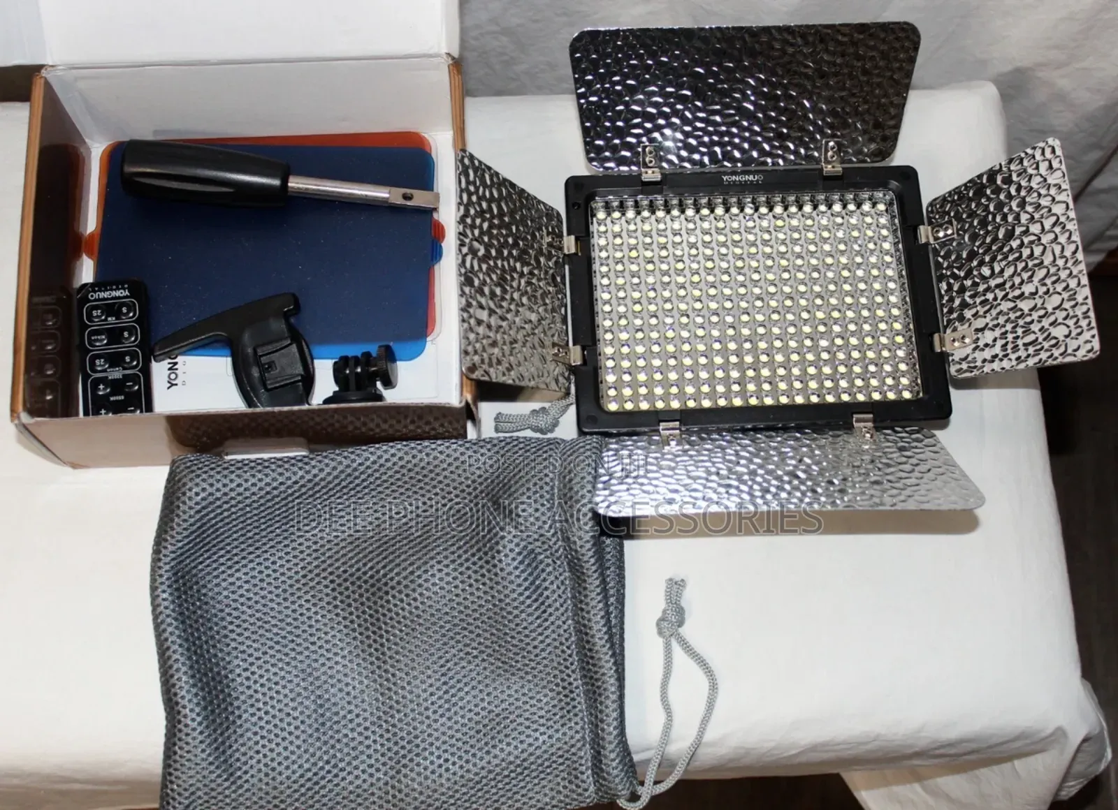 Yongnuo Yn300ii Led Camera Adjustable Color Video Light