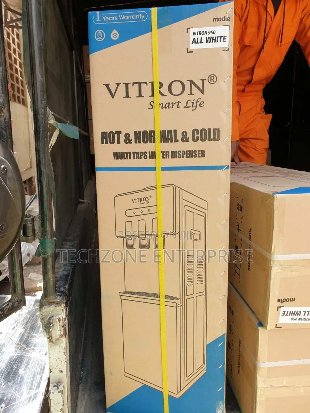 Vitron Dispenser Hot , Normal and Cold Dispenser - White and Black 