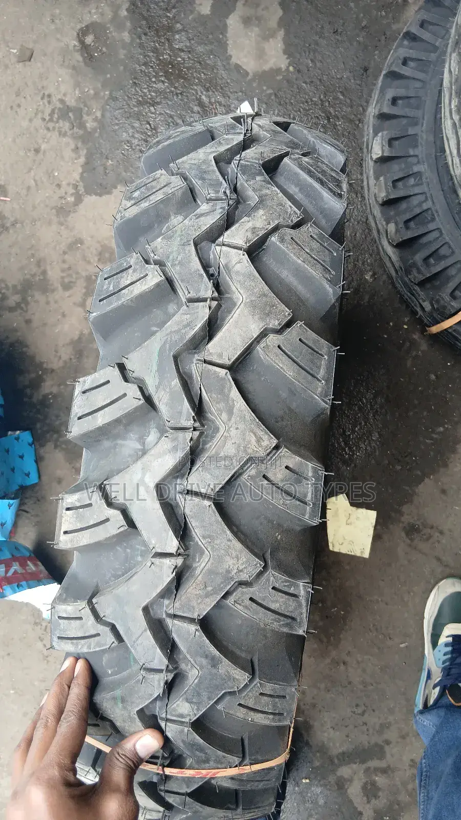 7.50-16 Jetgrip (Mudtrain)
