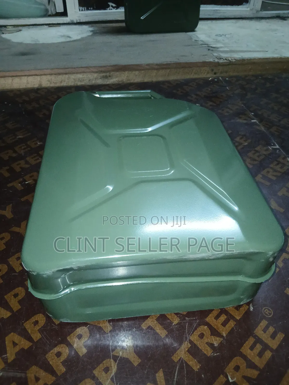 Military Jerry Can (Jungle Green) Fuel Can