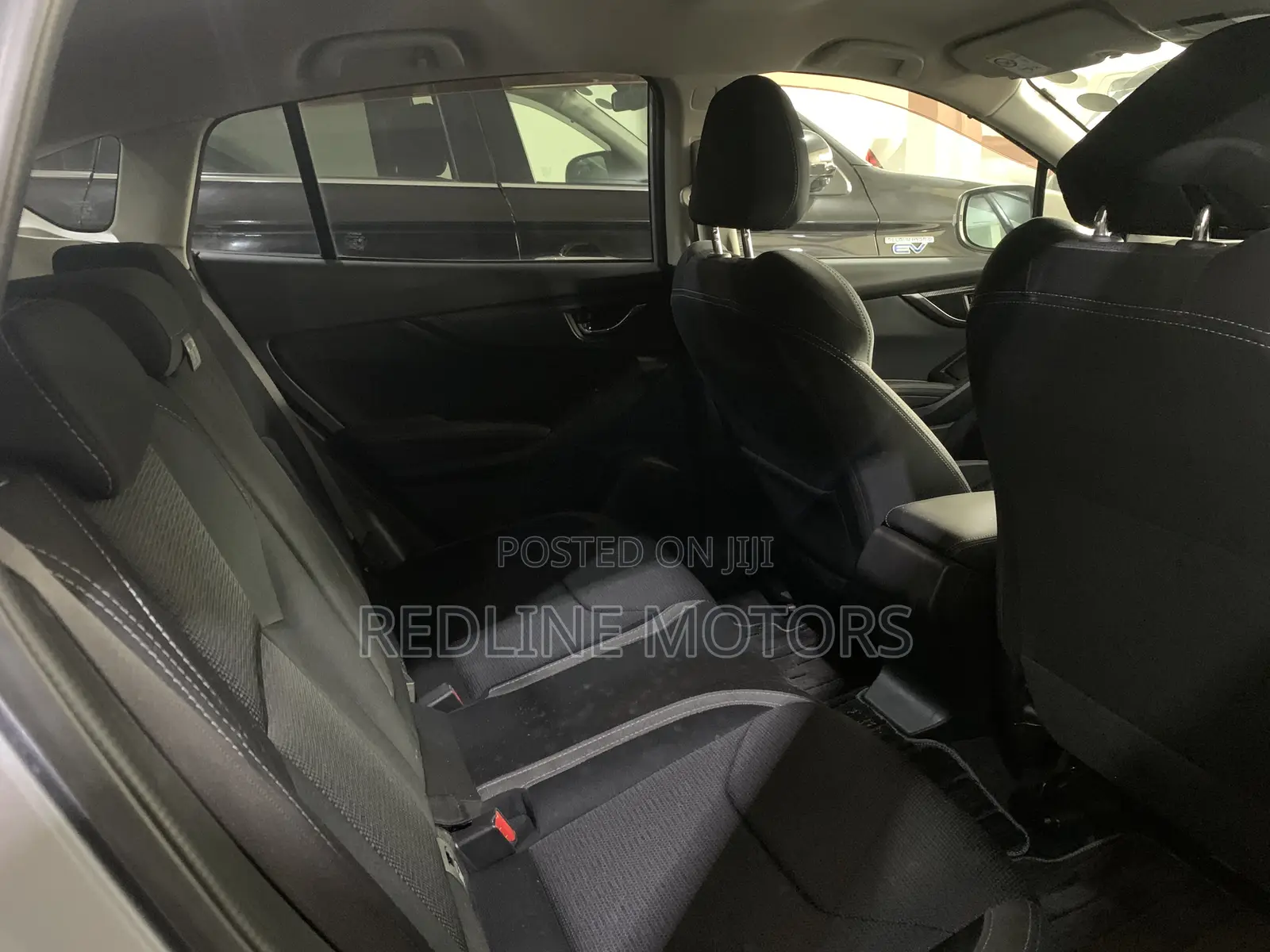 Subaru Impreza 2.0i Limited AWD Hatchback 2018 Silver