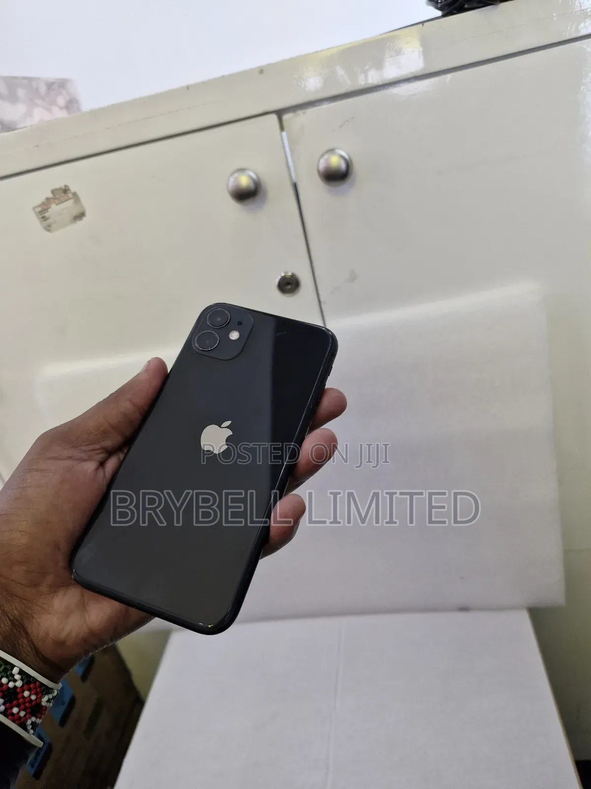 Apple iPhone 11 64 GB Black