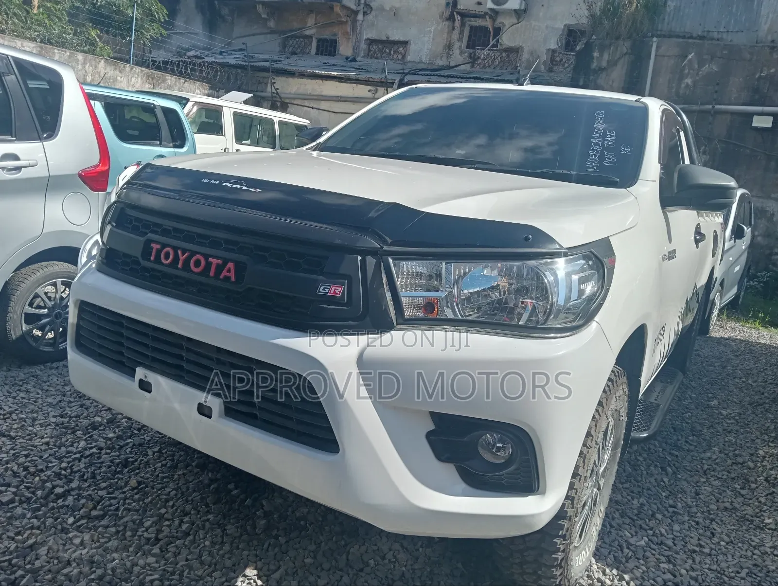 Toyota Hilux 2019 White