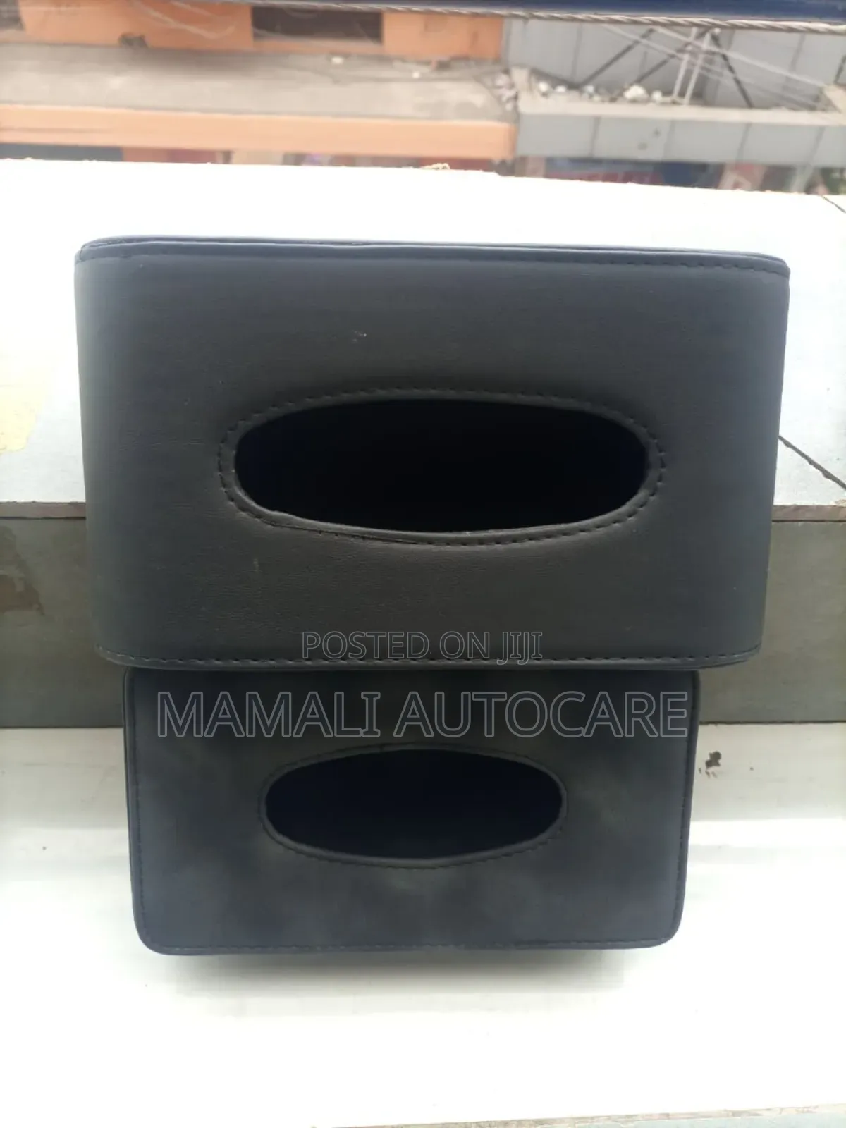 Luxury Leather Car Serviette Holder Sleek Tissue Box Design