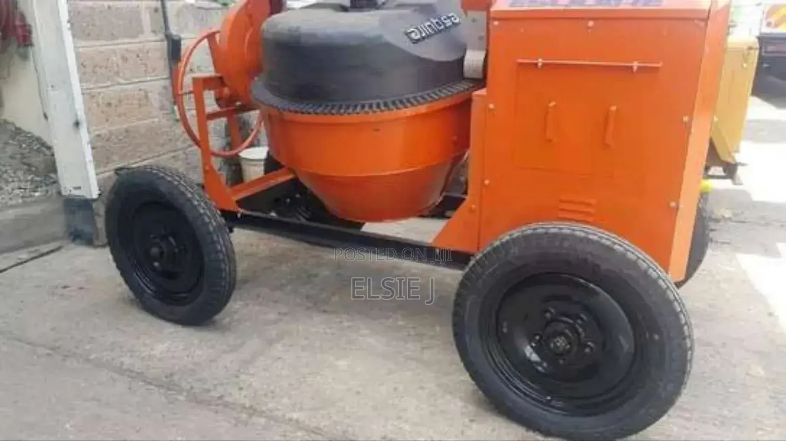 Indian 500l Concrete Mixer – Mobility And Stability For Job Sites