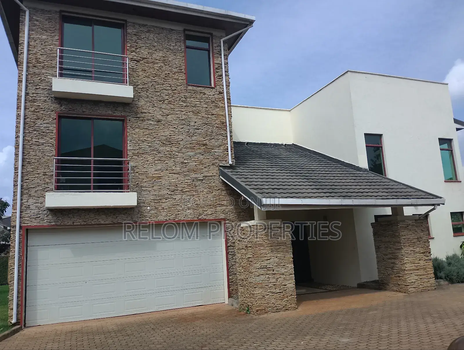 5bdrm Villa in Karen for rent