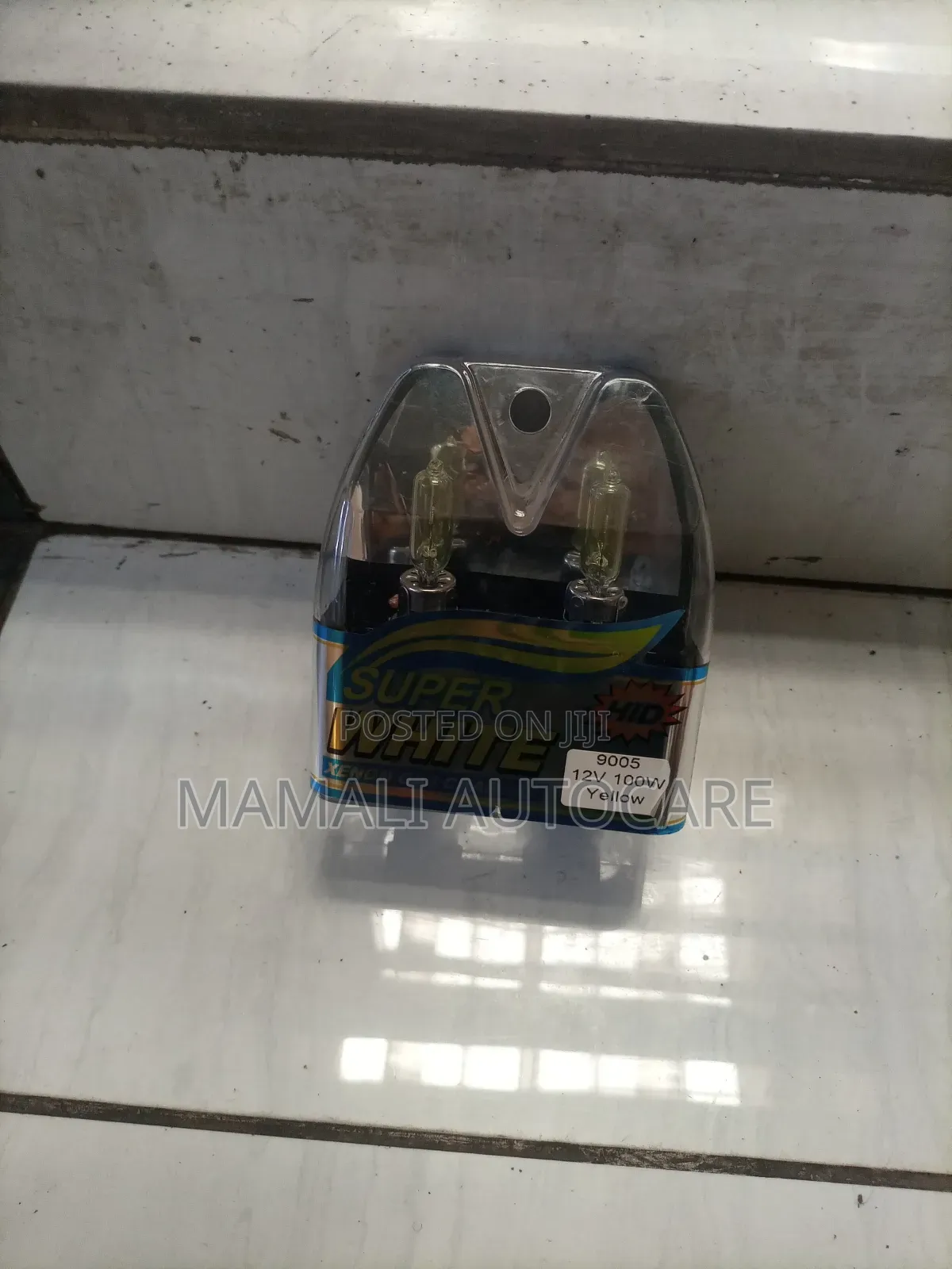 Powerful 12v 100w 9005 Superwhite Bulb Yellow L Shape