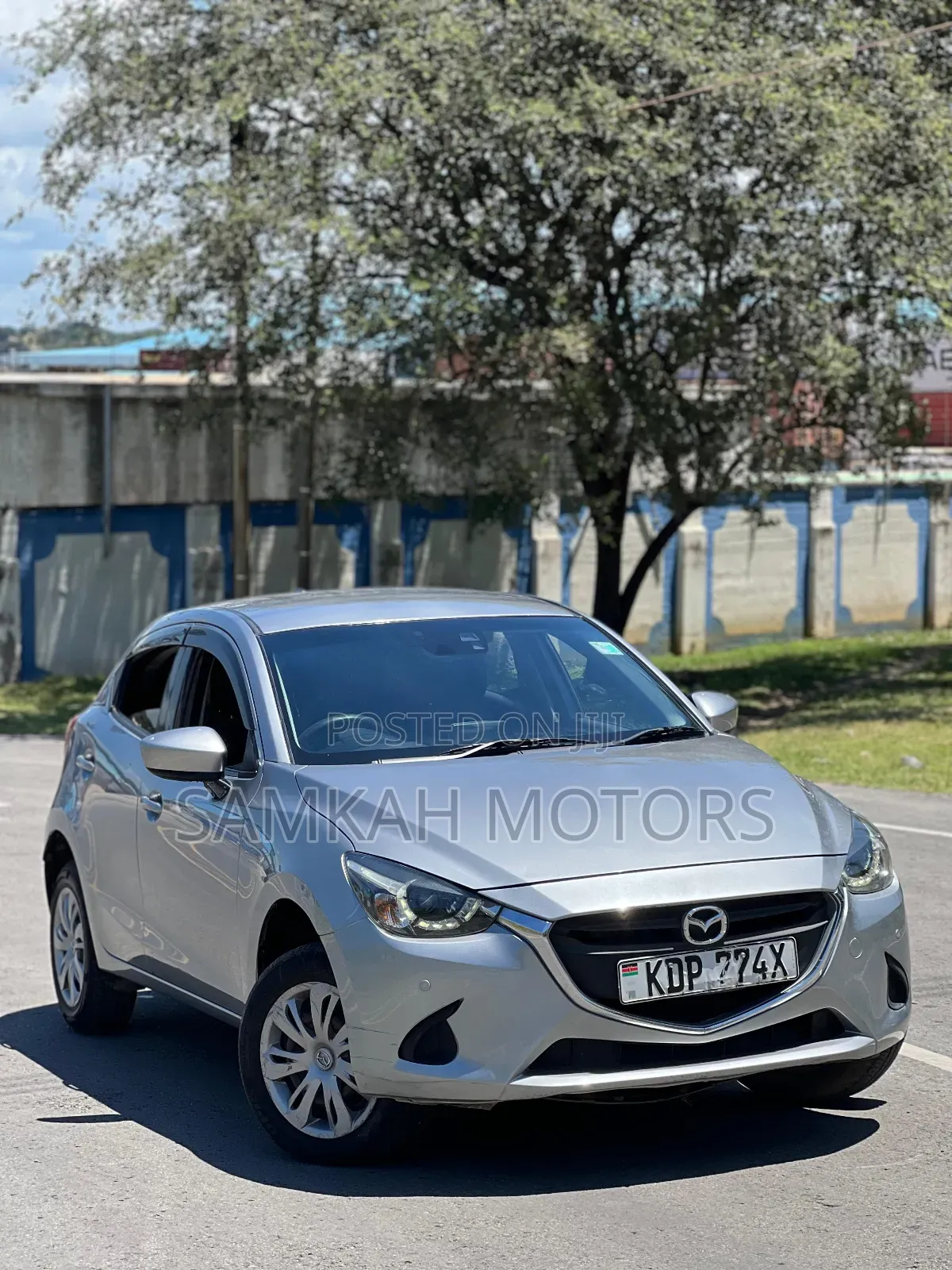 Mazda Demio 2016 Gray