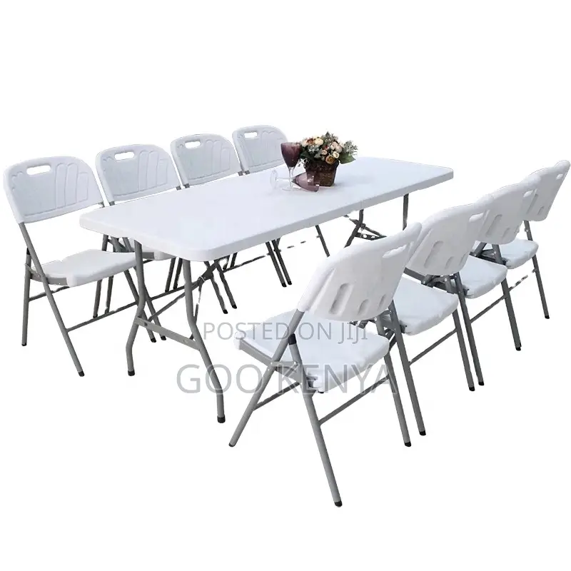 Foldable Table; Outdoor Plastic Folding Dining Table