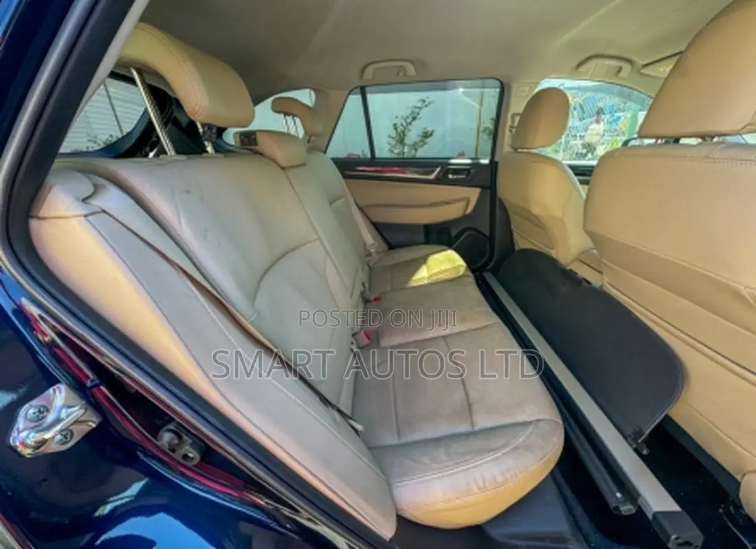 Subaru Outback 2018 Blue
