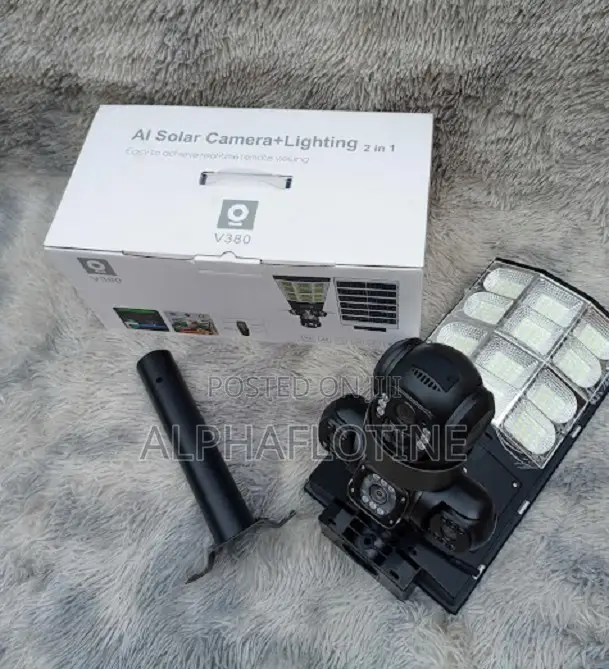 Ip65 Solar Streetlight With Built-in CCTV Camera 4g-Enabl Surveillance