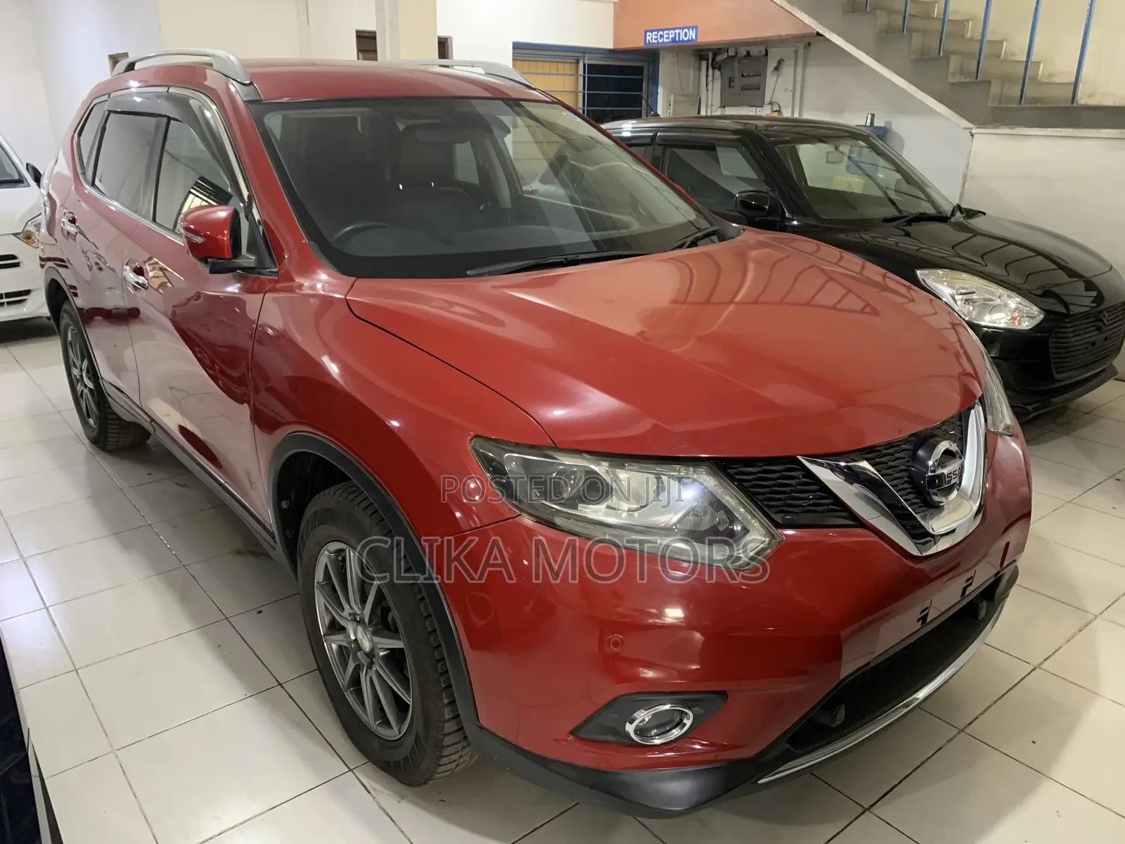 Nissan X-Trail 2.0 Petrol AWD 2018 Red