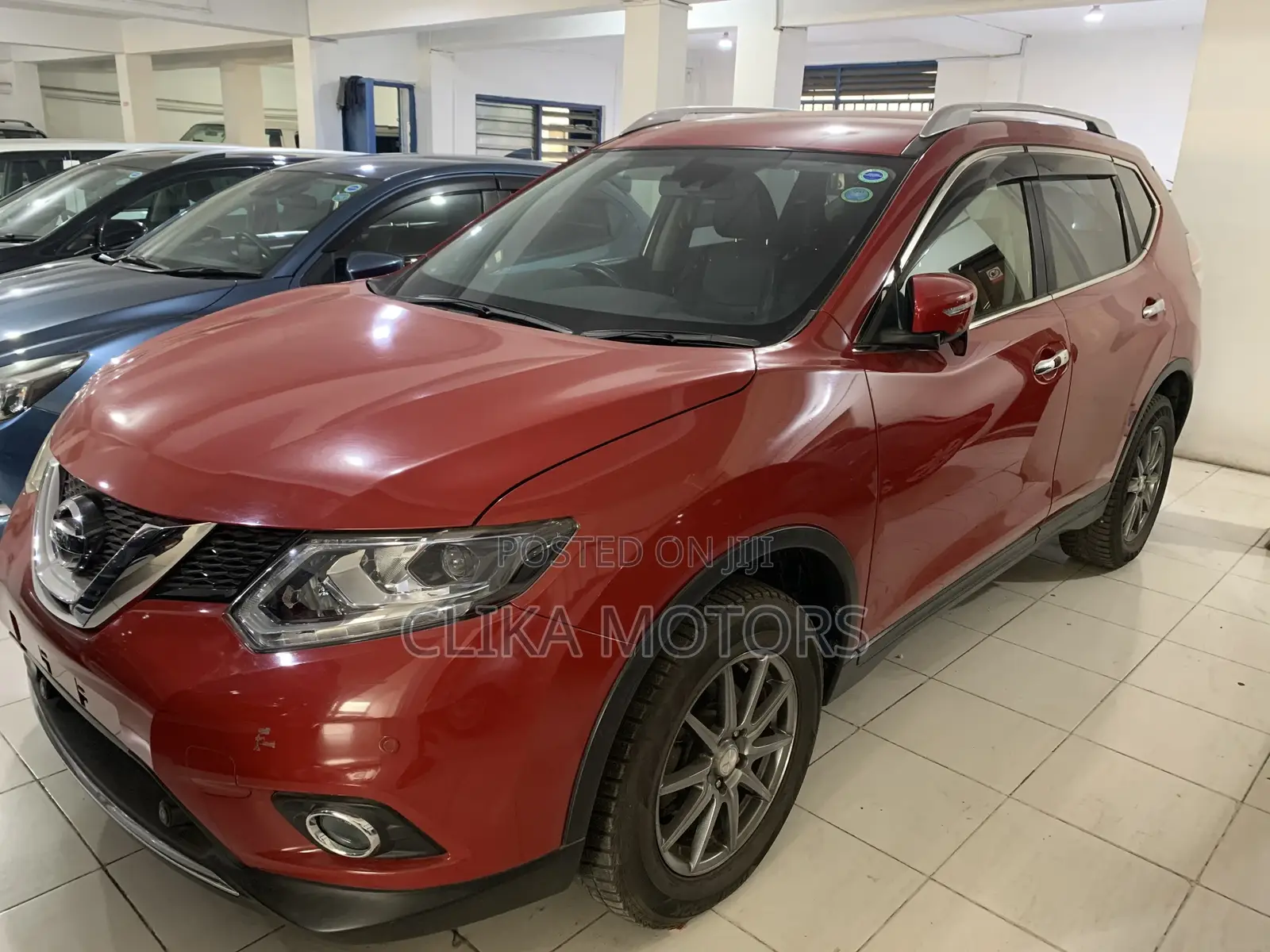 Nissan X-Trail 2.0 Petrol AWD 2018 Red
