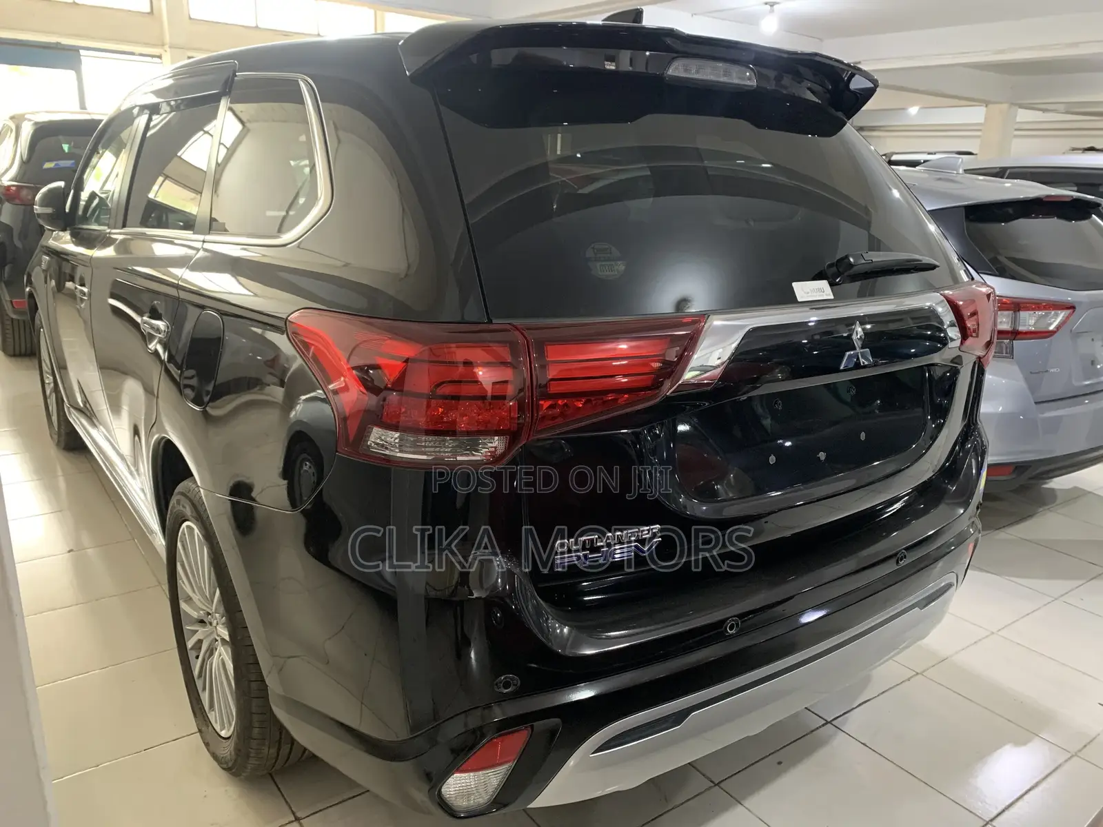 Mitsubishi Outlander ES FWD 2018 Black