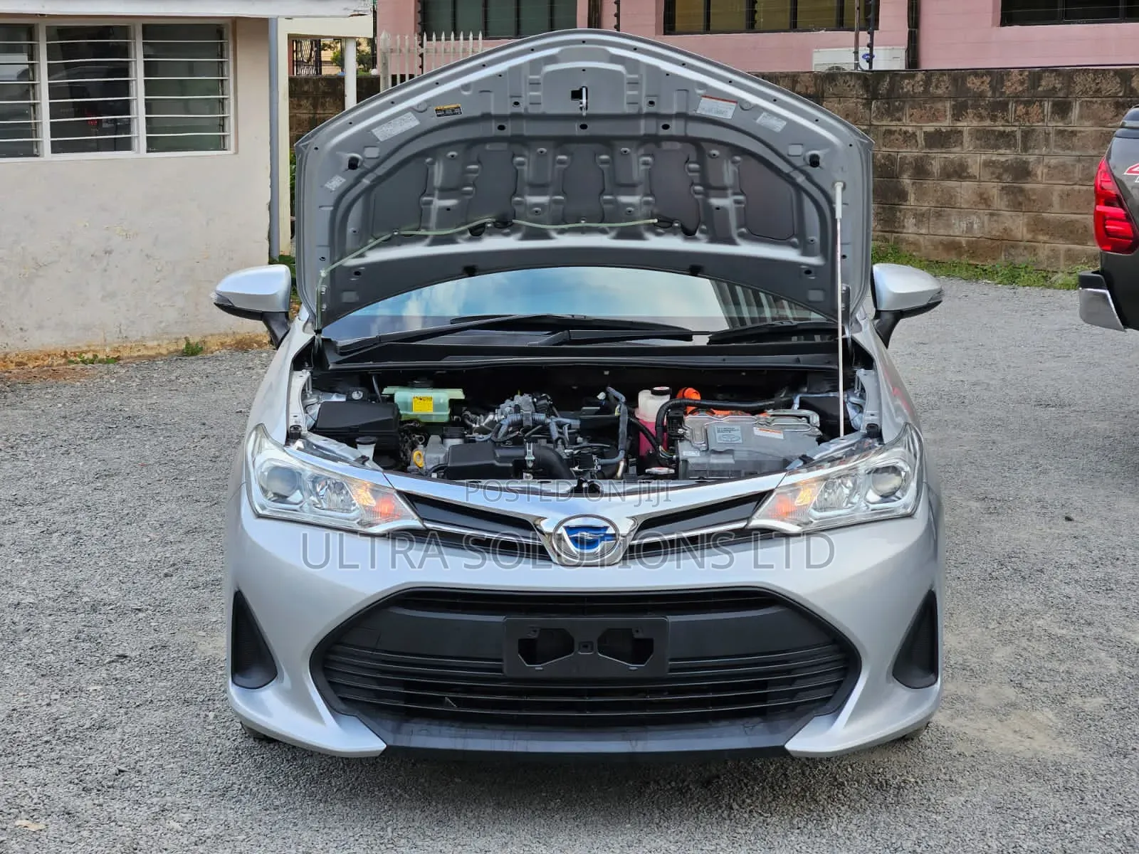 Toyota Corolla Fielder 1.5 Hybrid FWD 2020 Silver