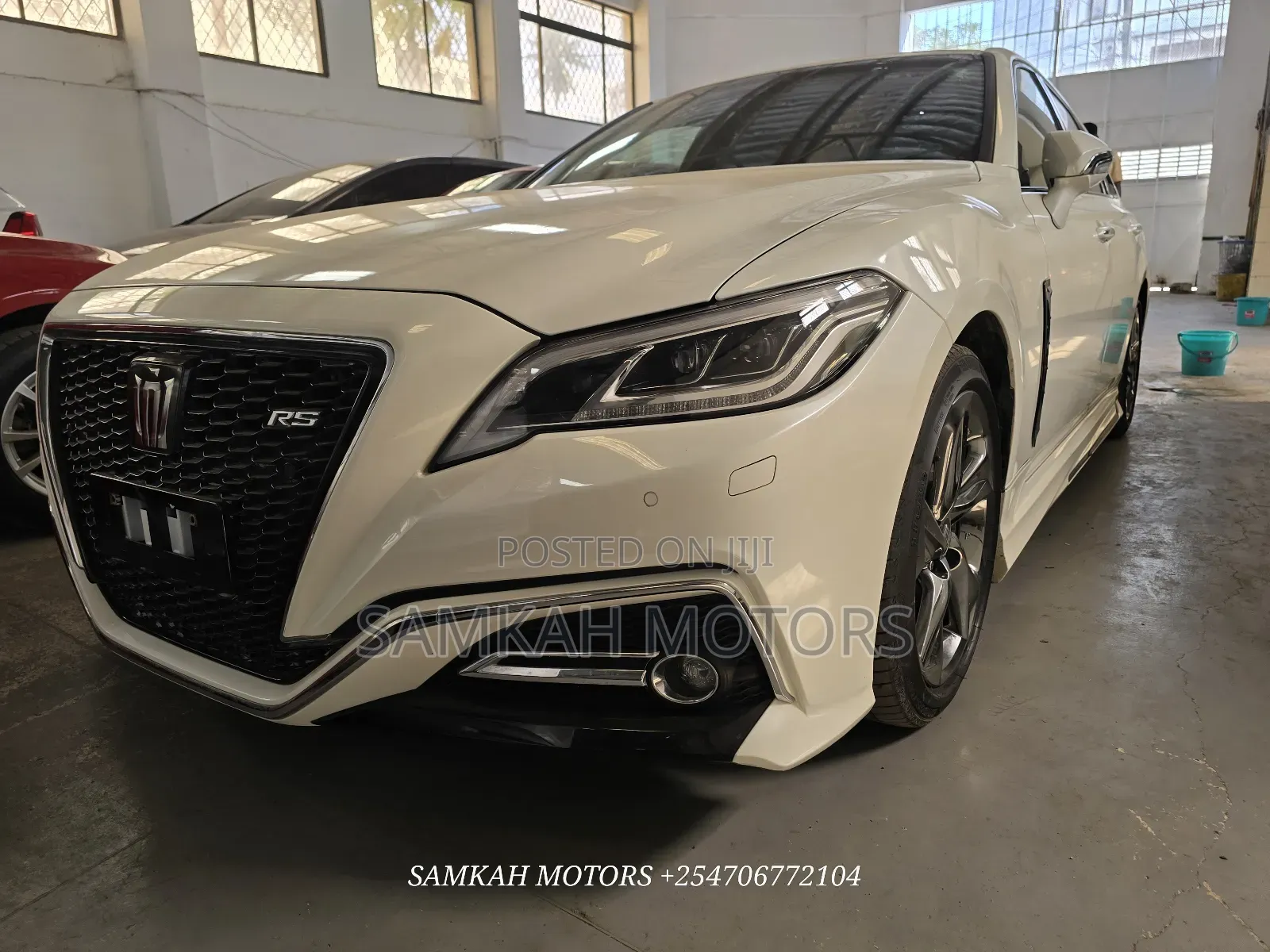 Toyota Crown 2020 White