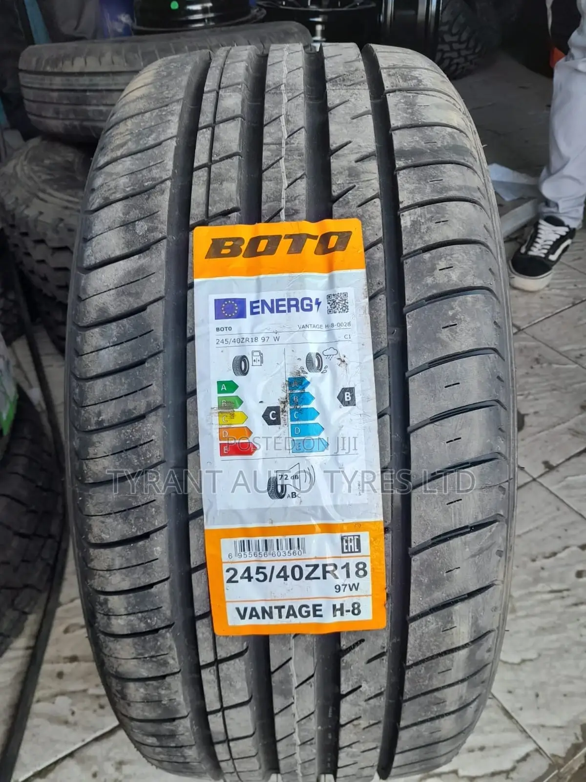 245/40r18 Boto Tires