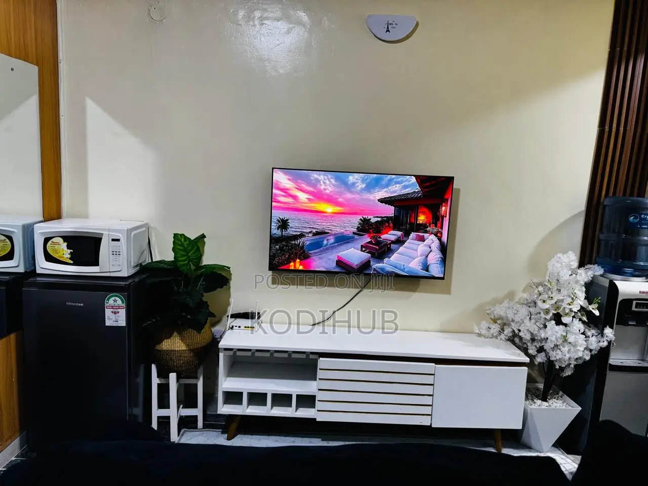 Cozy Studio Airbnb in Kamakis – Affordable Convenient!