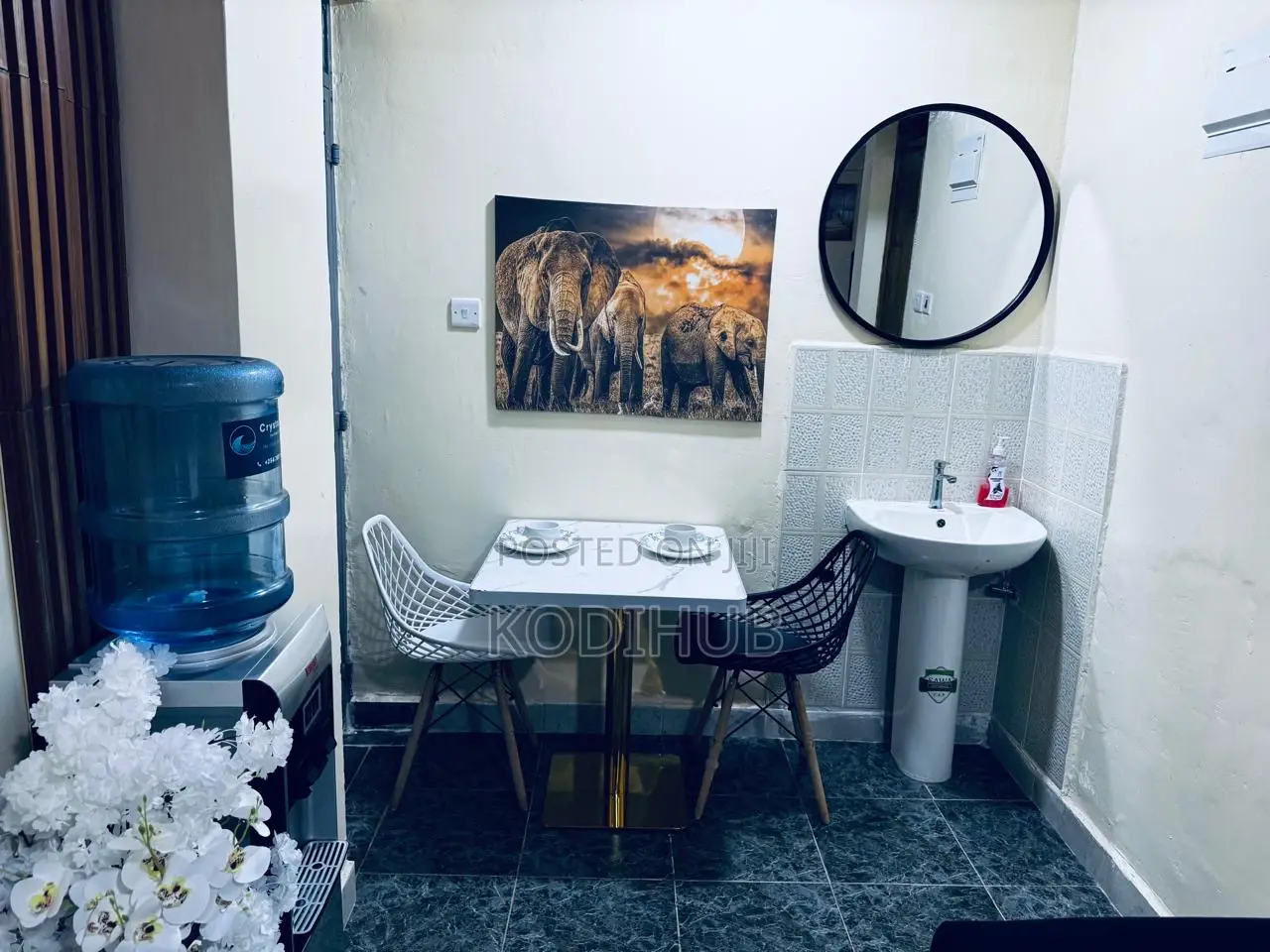 Cozy Studio Airbnb in Kamakis – Affordable Convenient!