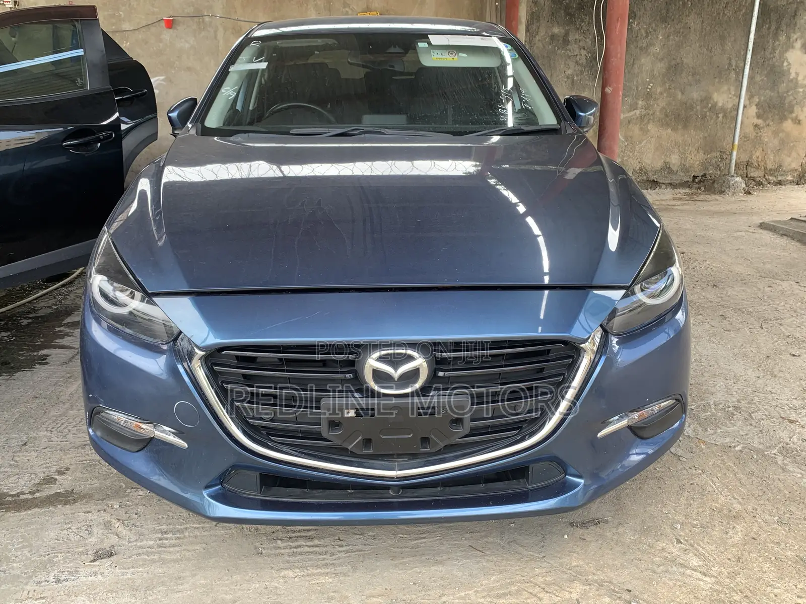 Mazda Axela 2018 Blue