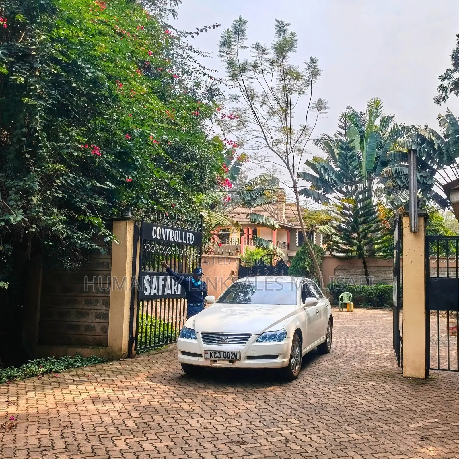 Prime 1/2 Acre Land For Investment –Near Safari Park Area