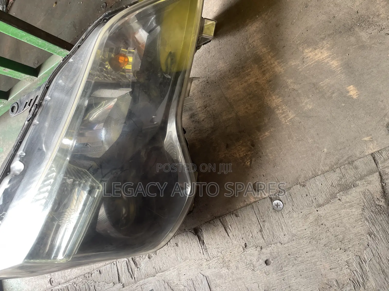 Clean Ex-Japan Toyota Spade Xenon Headlight