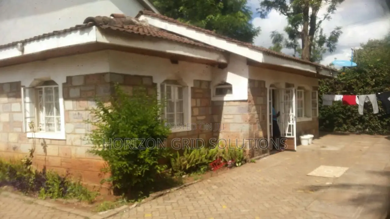 5bdrm Mansion in Garden City, Thome for sale