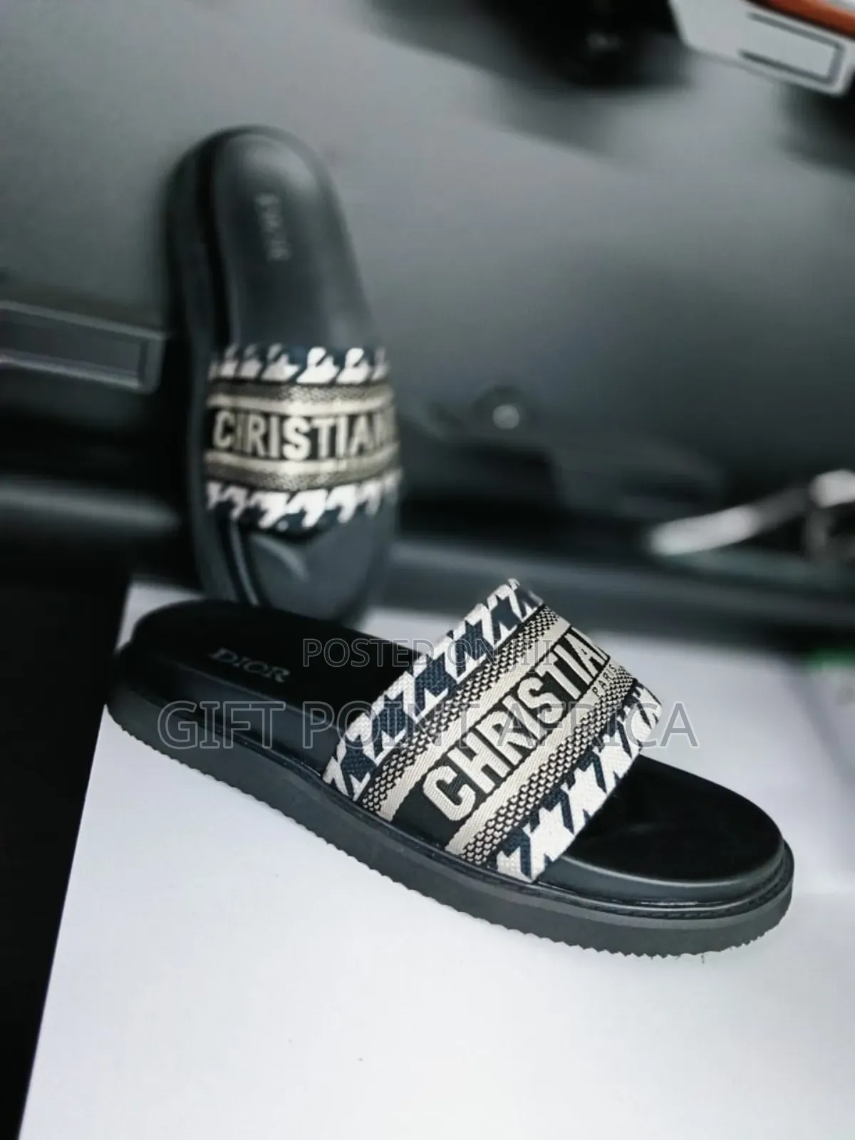 *Christian Dior Sandals/Slidels*With  Rubber Sole.