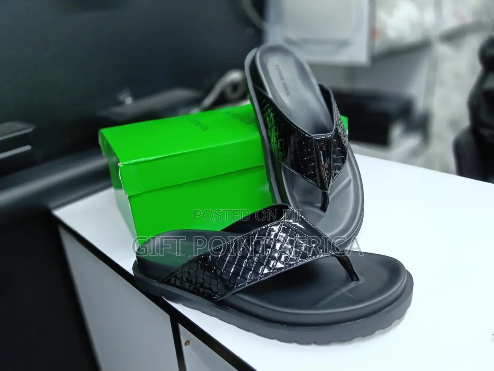 Leather Full Boxed Bottega Veneta Sandals* Original Design Wet Look_