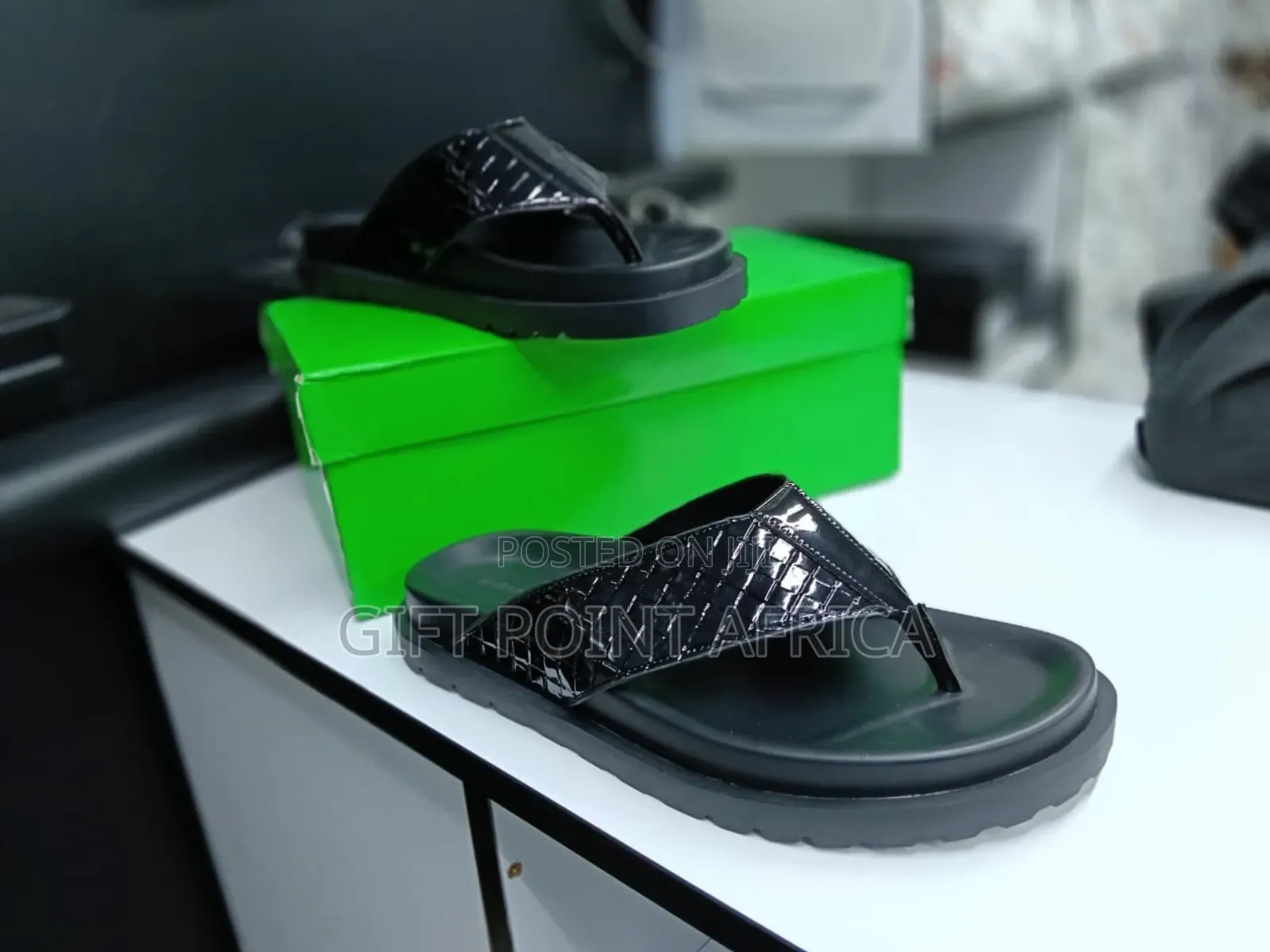 Leather Full Boxed Bottega Veneta Sandals* Original Design Wet Look_