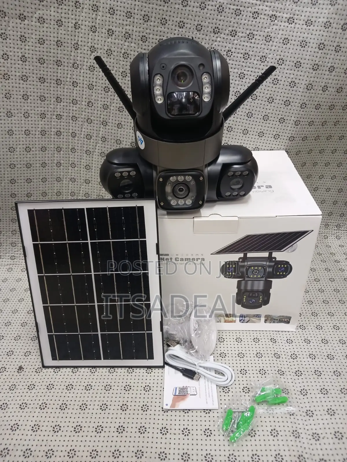 3 Lenses 3 Screen V380 Triple Lens 4g PTZ Solar Camera