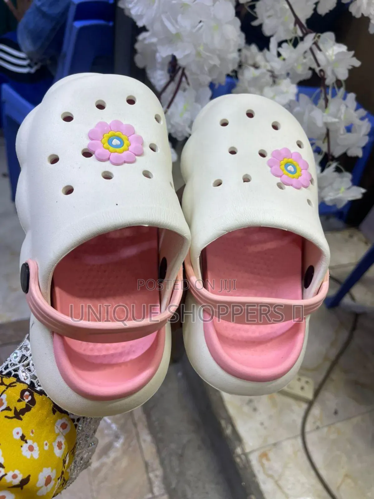Kids Indoors Shoes*
