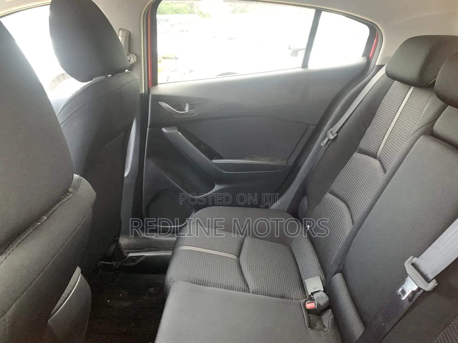 Mazda Axela 2018 Red