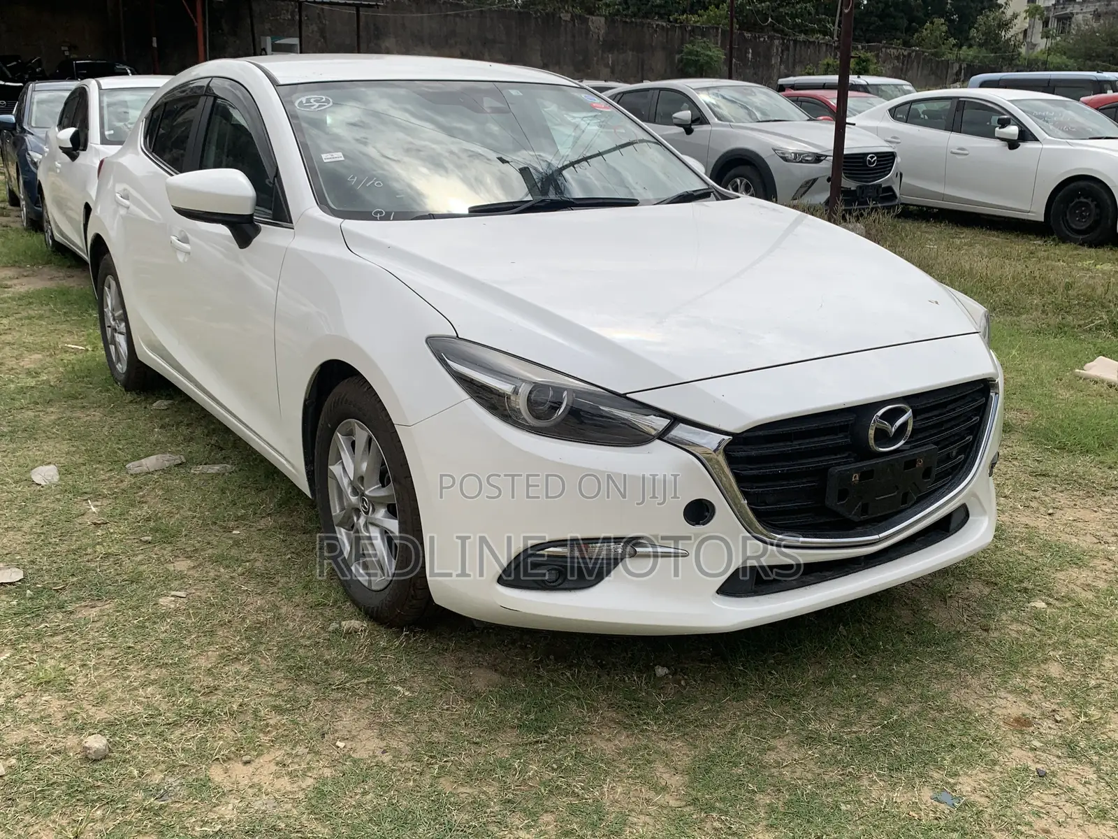 Mazda Axela 2018 Off white