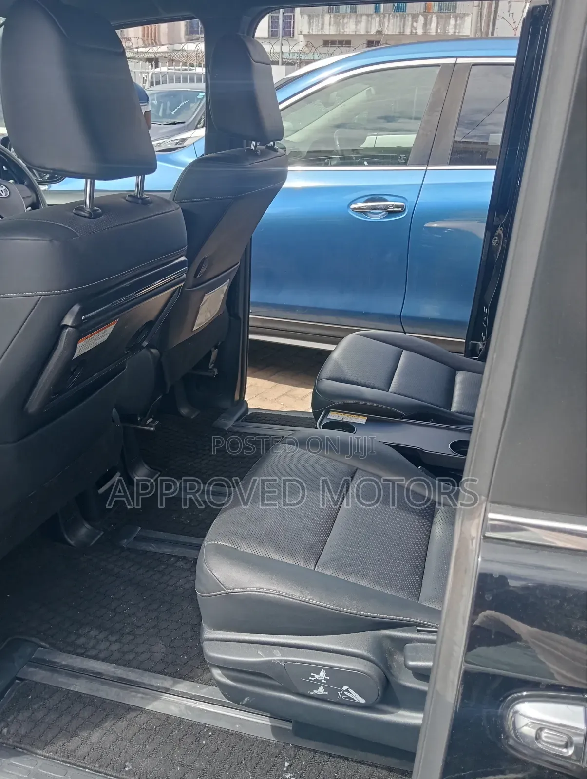 Toyota Esquire 2019 Black