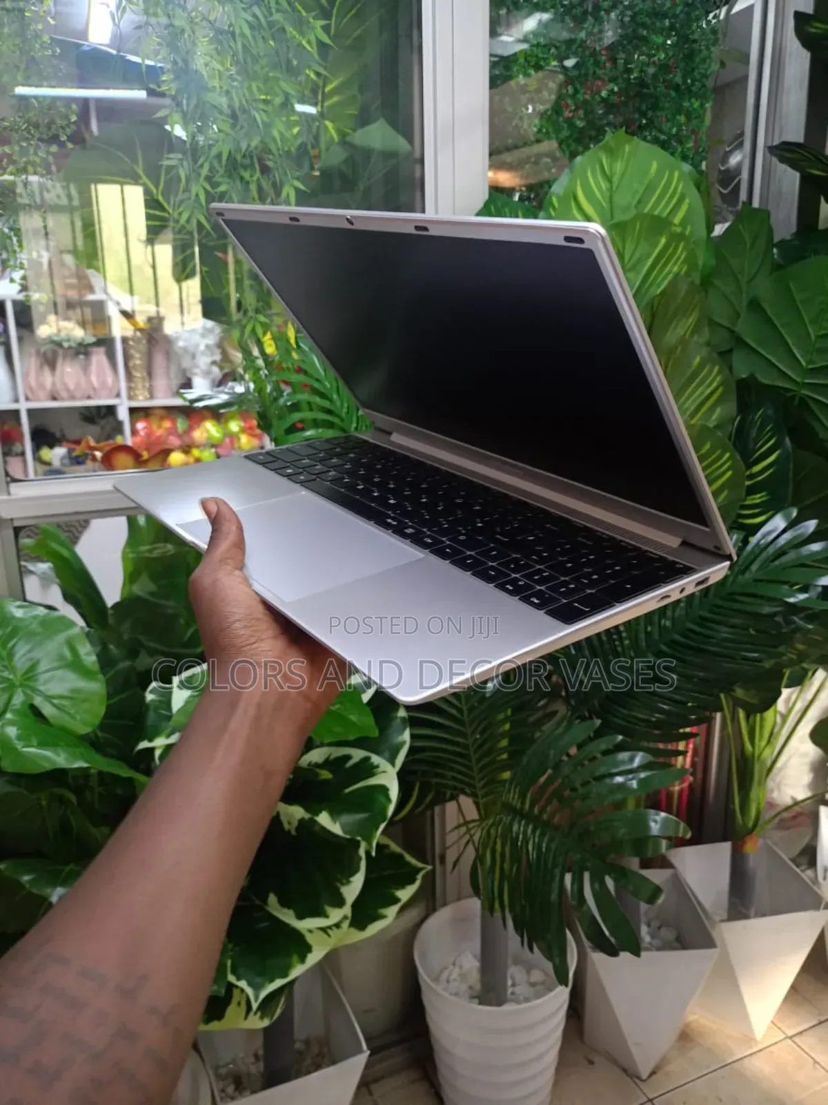 Laptop 4GB SSD 128GB