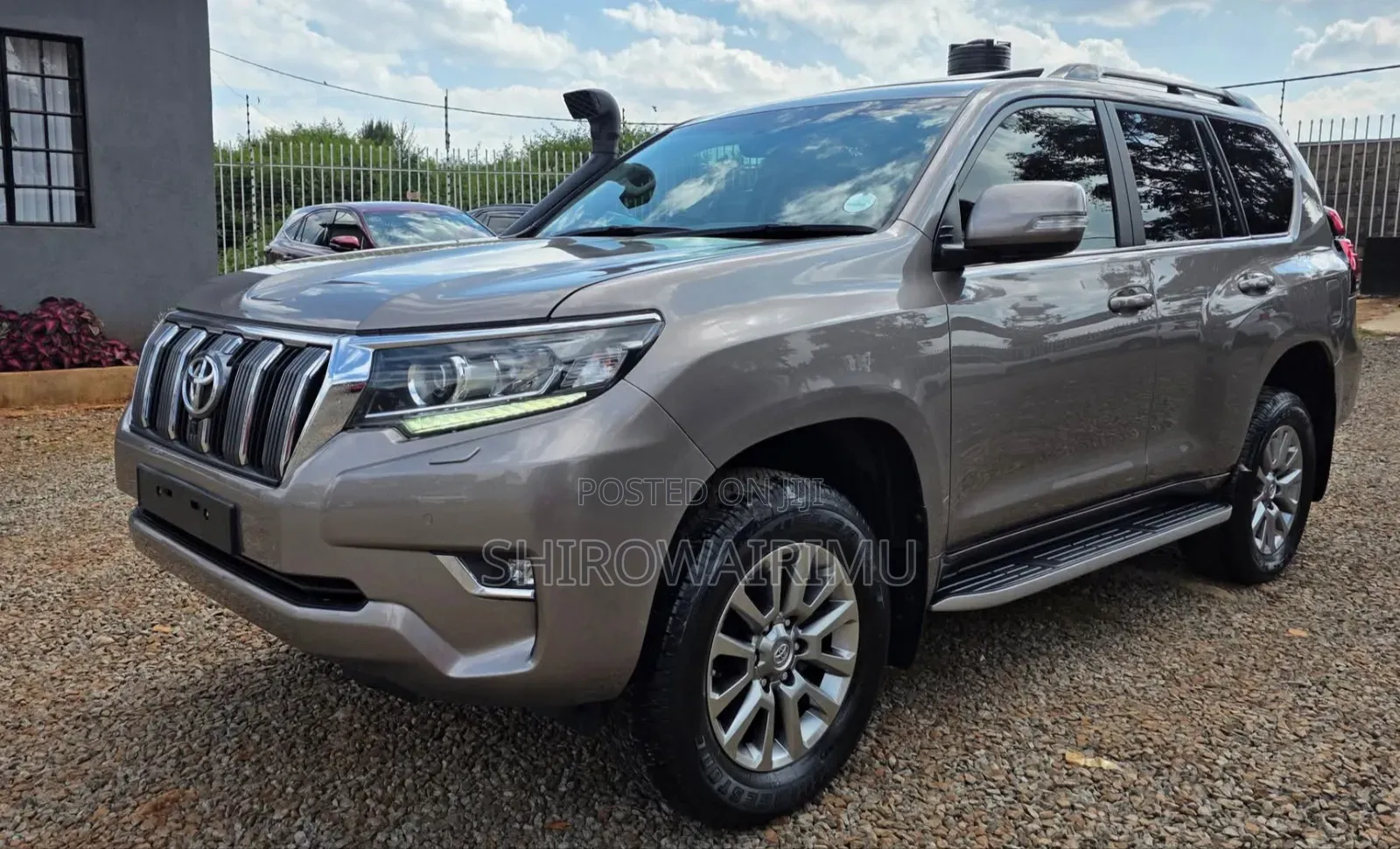 Toyota Land Cruiser Prado 2018 Silver