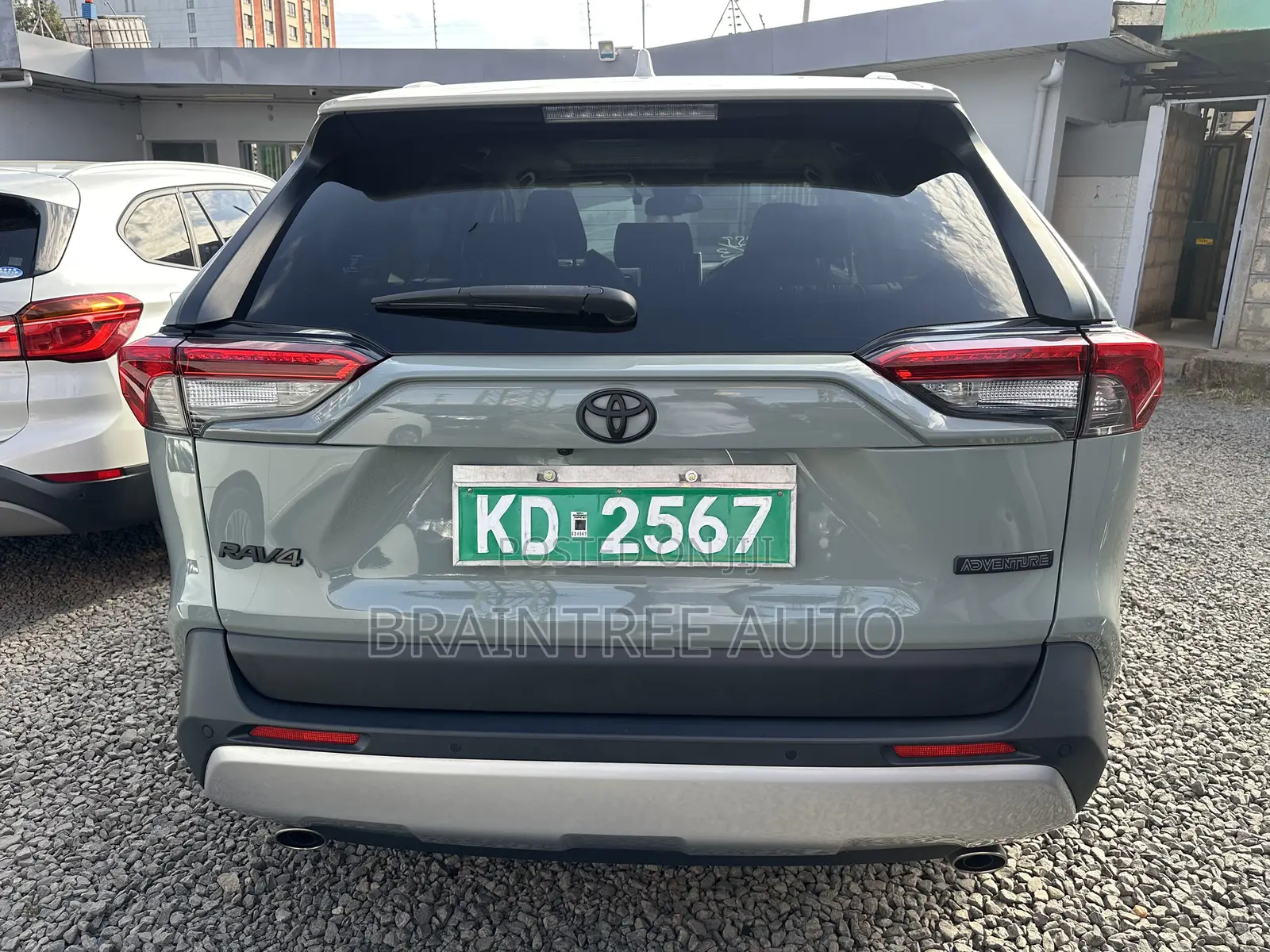 Toyota RAV4 Adventure 2019 Green