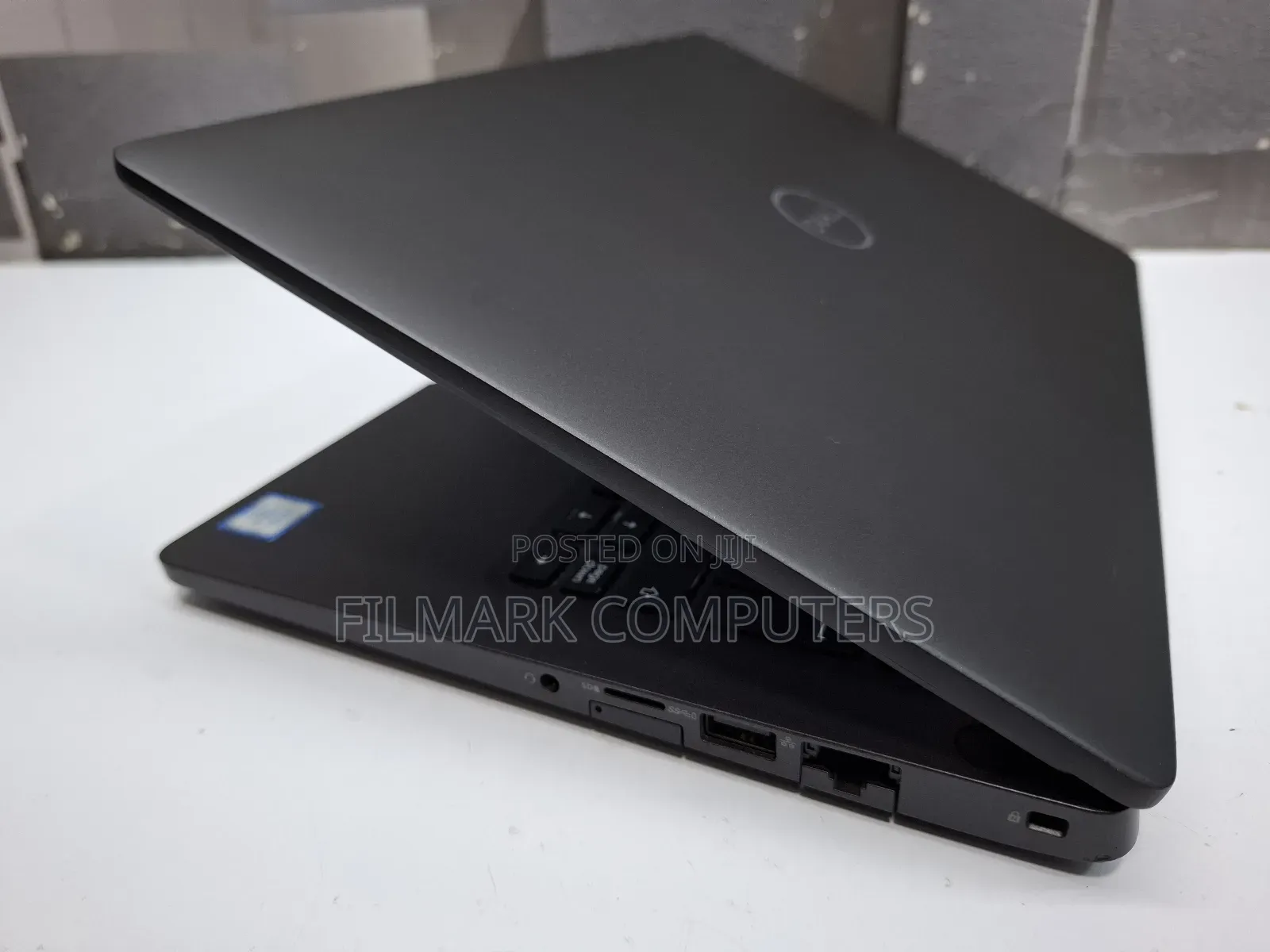 Laptop Dell Latitude 5300 8GB Intel Core i5 SSD 256GB