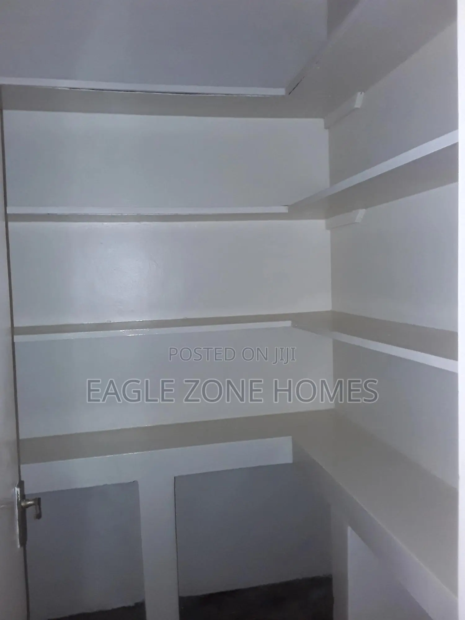 3bdrm Apartment in Rhapta Road for rent
