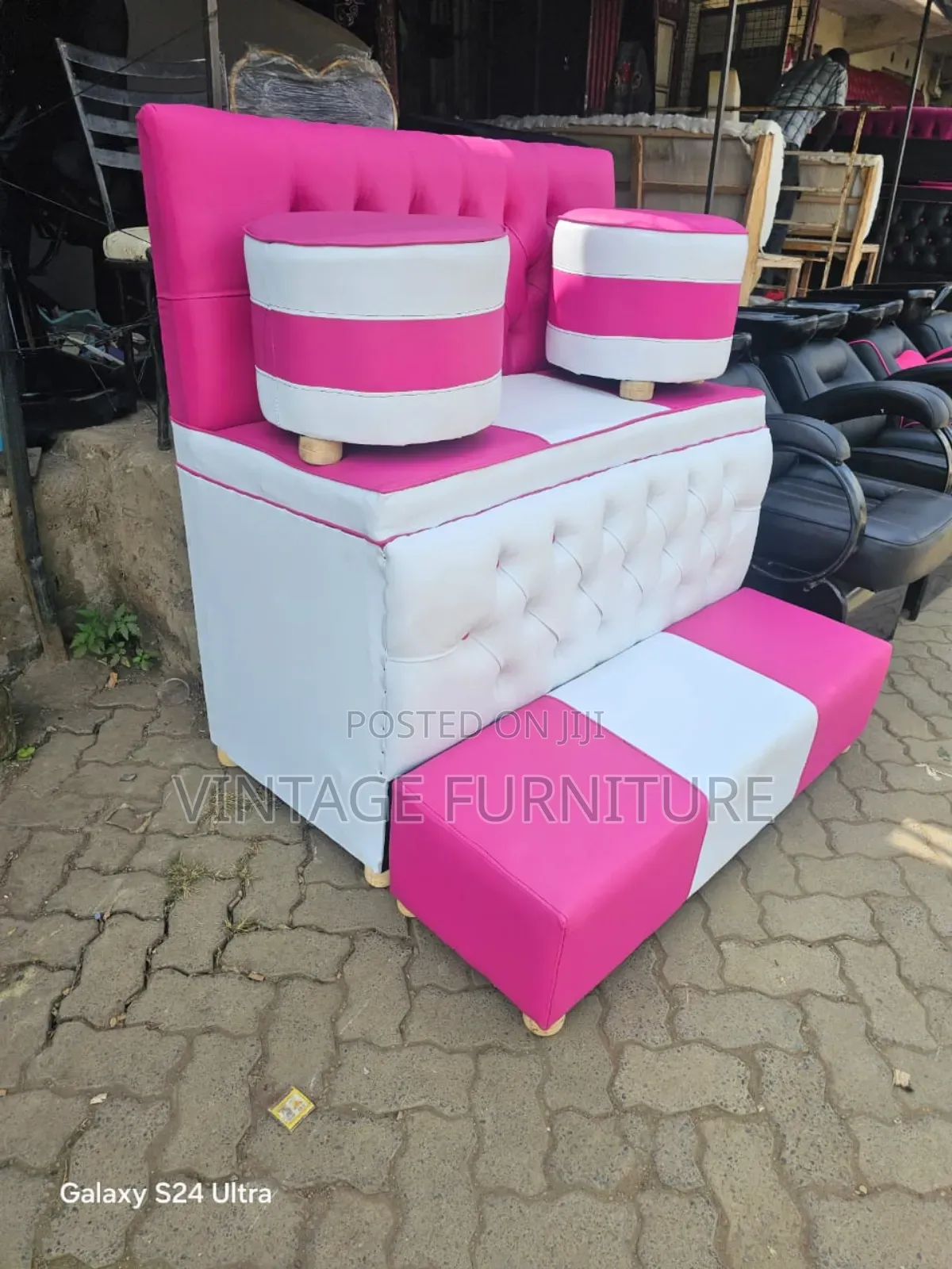 Saloon Chair R54_y