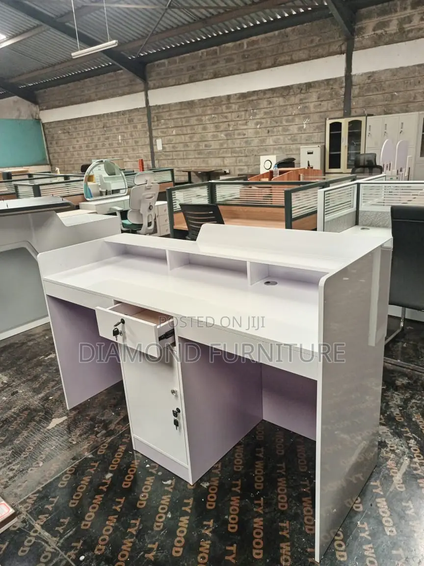 Office Furniture; Reception Desk With Countertop and Lockable Drawers