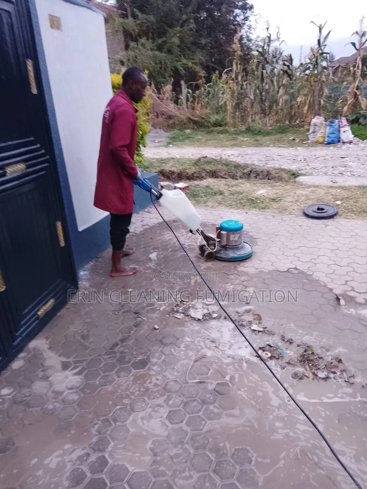 Professional Cabro Cleaning