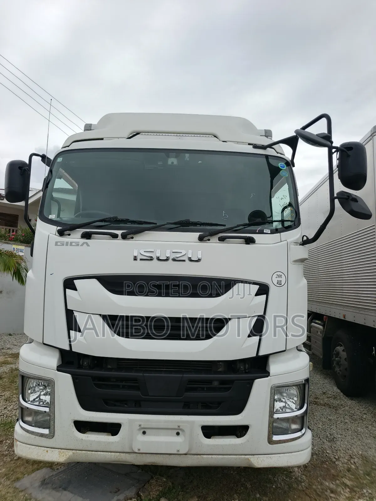 Isuzu Giga