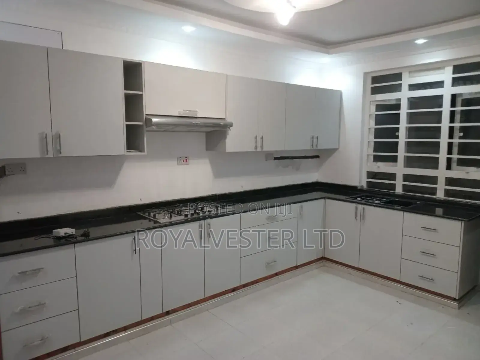 Kitchen Cabinet Fitting