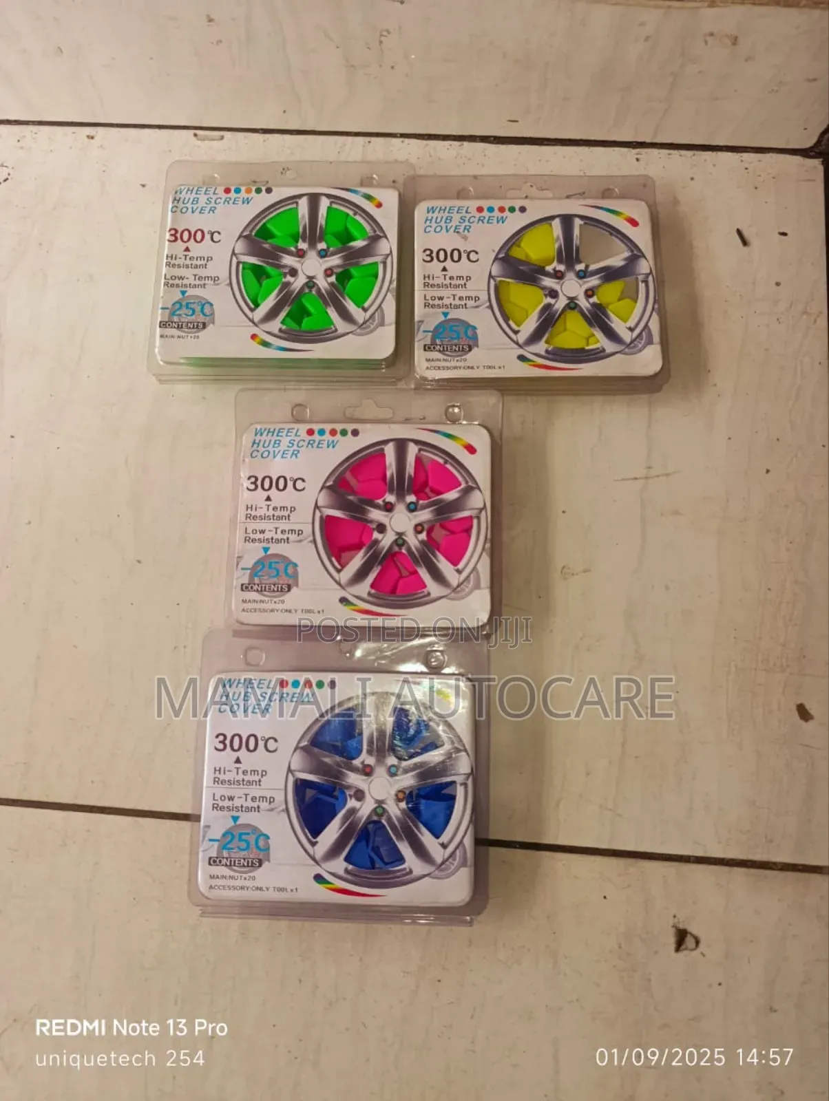 Universal Screw Nut Covers (Blue,Pink, Yellow, Green)Car Accessory