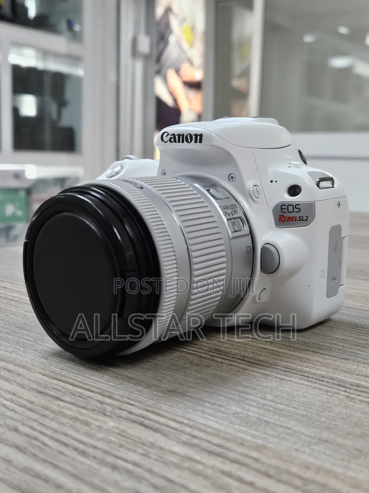 Canon Eos Rebel Sl2 DSLR Camera With 18-55mm (White)